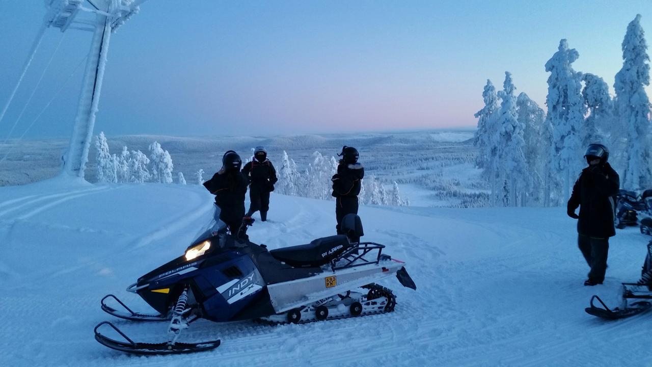 Hotelli Suomutunturi Bagian luar foto